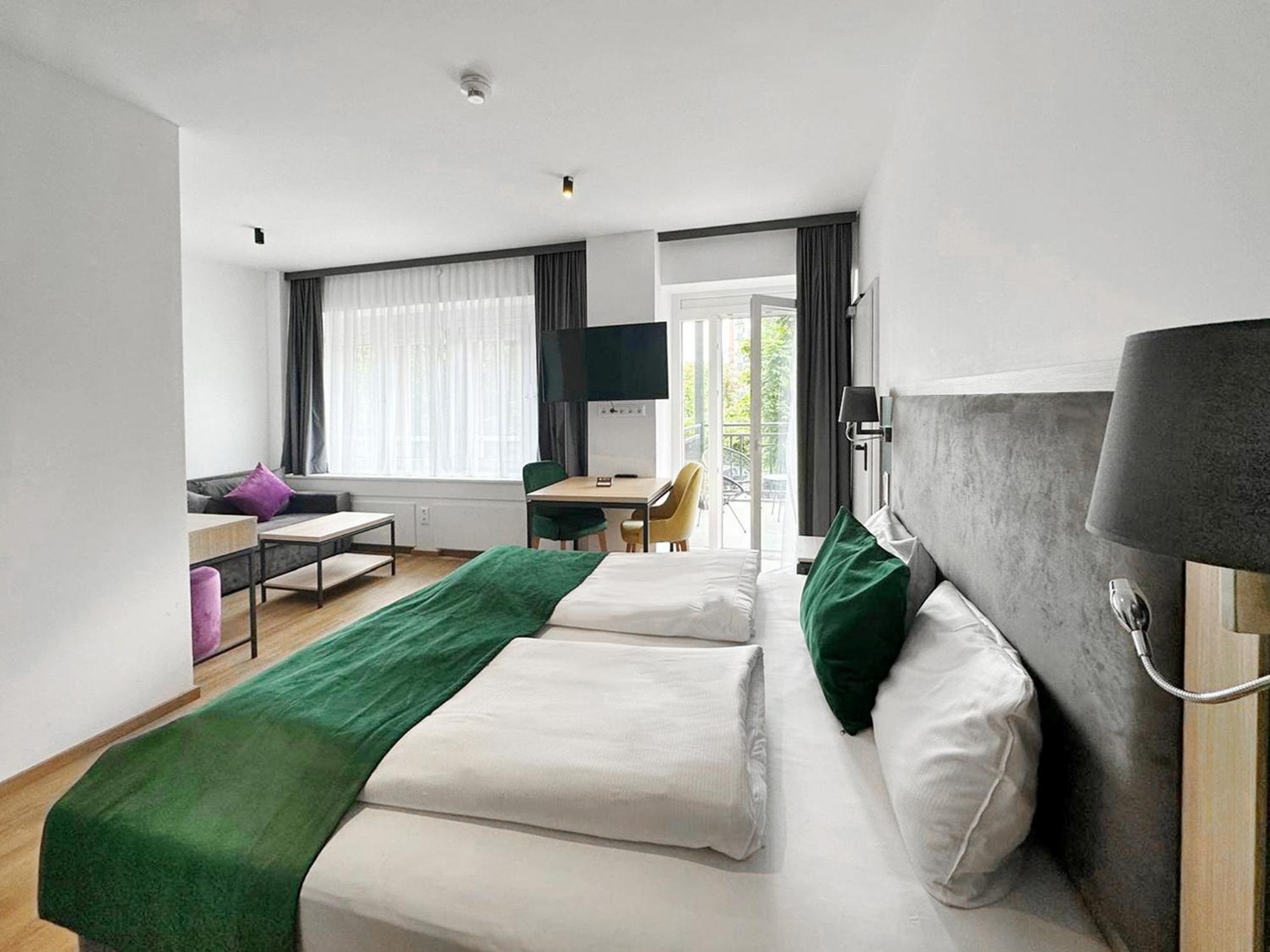 Dormero Hotel Ruesselsheim Airport-Frankfurt Bagian luar foto